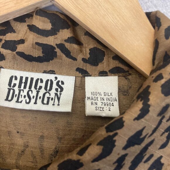 Vintage Chico's Design 100% Silk Cheetah Blouse Size 2 (Large) Button Up Top - Picture 4 of 9